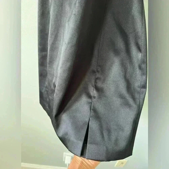 Express black dress with side slit - Picture 2 of 6